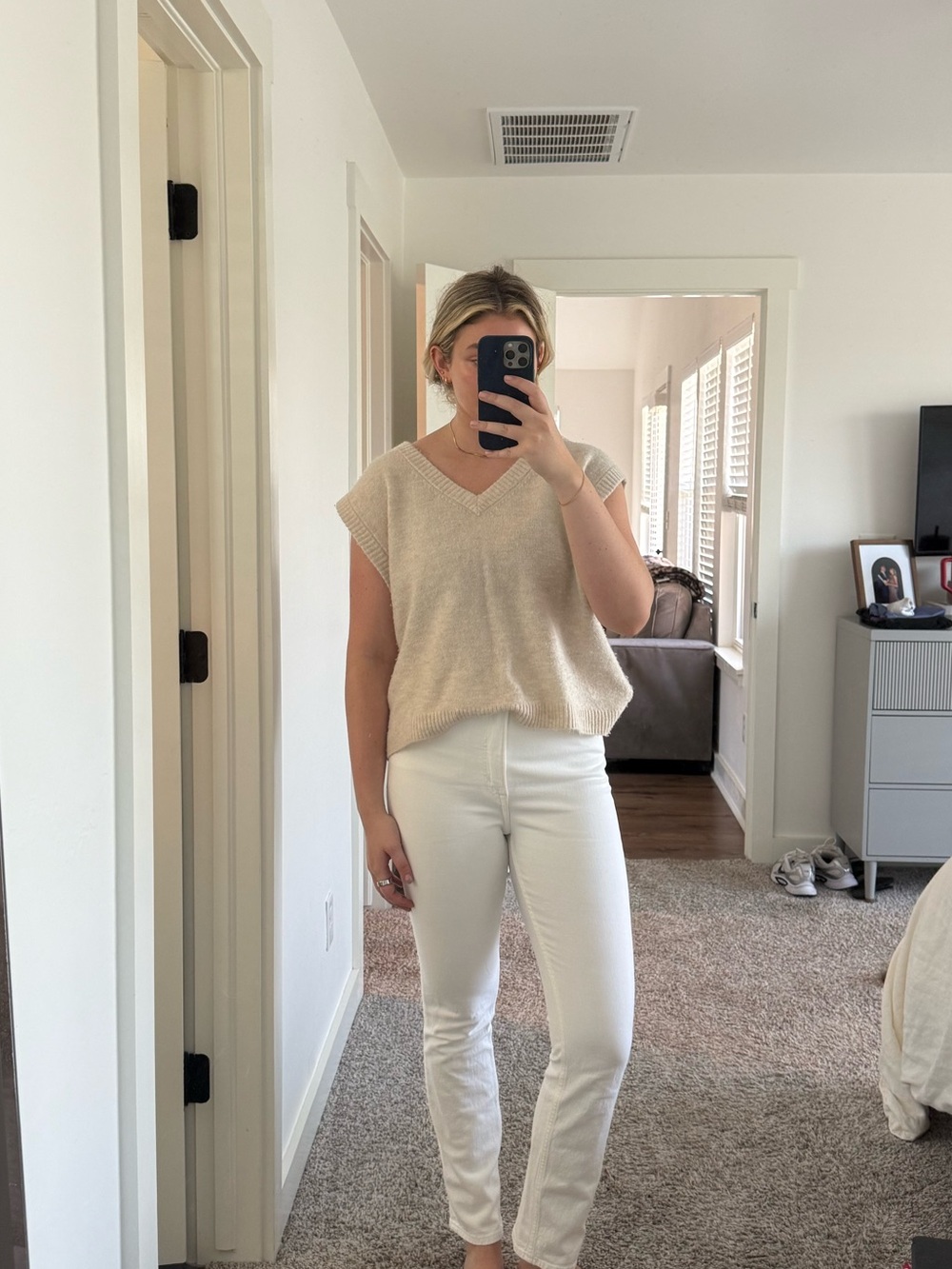 Abercrombie Slim Straight Ultra High Rise